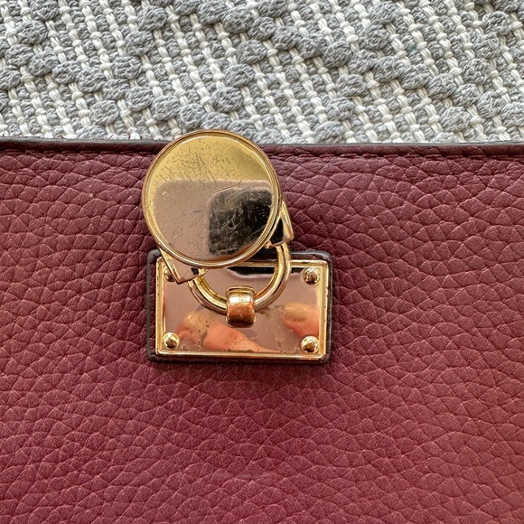 Michael Kors Wallet - Picture 4 of 11